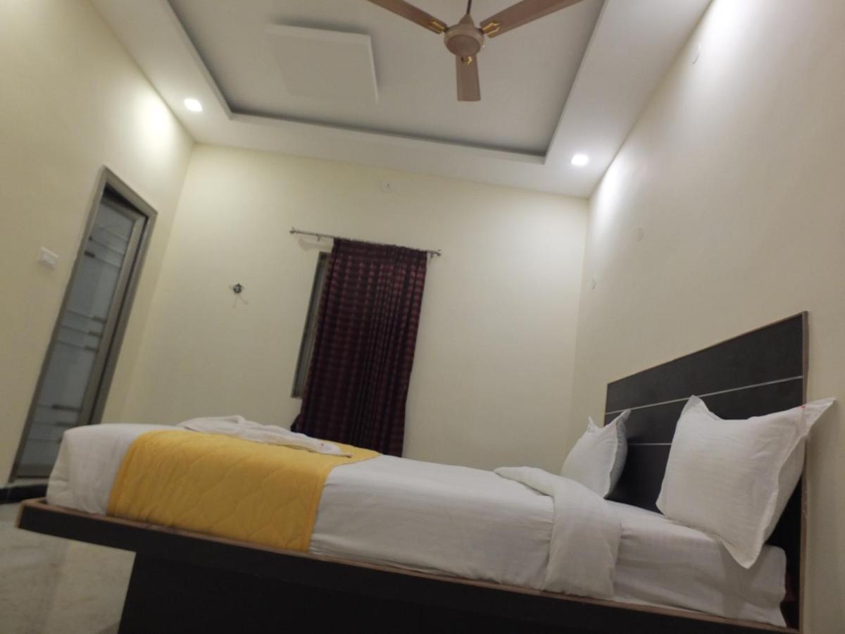 Sushmika Resorts Inn Yercaud Exterior foto
